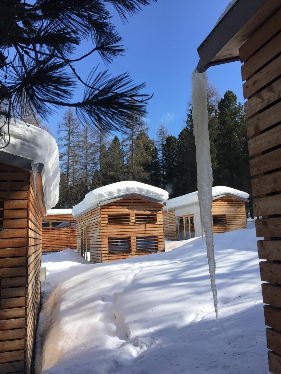 Hotel Camping Gravatscha Samedan Exterior foto